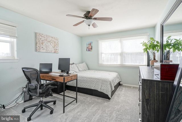 42 JOANS LN, Berlin, NJ 08009