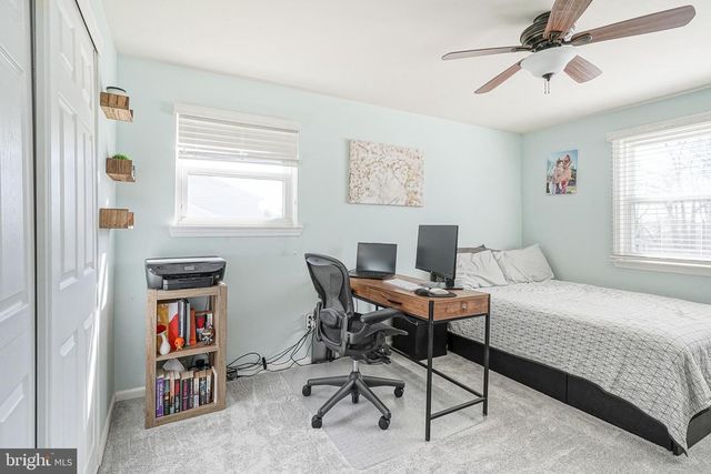 42 JOANS LN, Berlin, NJ 08009