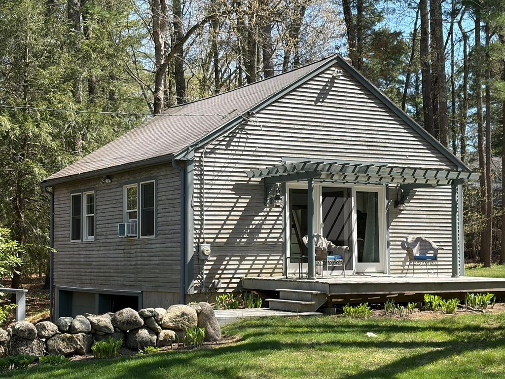 134 Boardman Street 134, Norfolk, MA 02056
