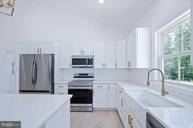 16881 HUNTERS RIDGE LANE, Unionville, VA 22567