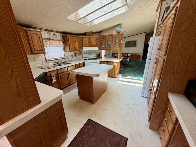8912 Carpenter Road, Angora, MN 55703