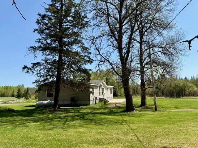 8912 Carpenter Road, Angora, MN 55703