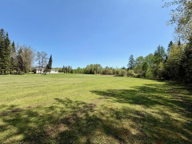8912 Carpenter Road, Angora, MN 55703