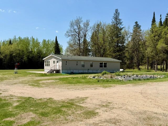 8912 Carpenter Road, Angora, MN 55703