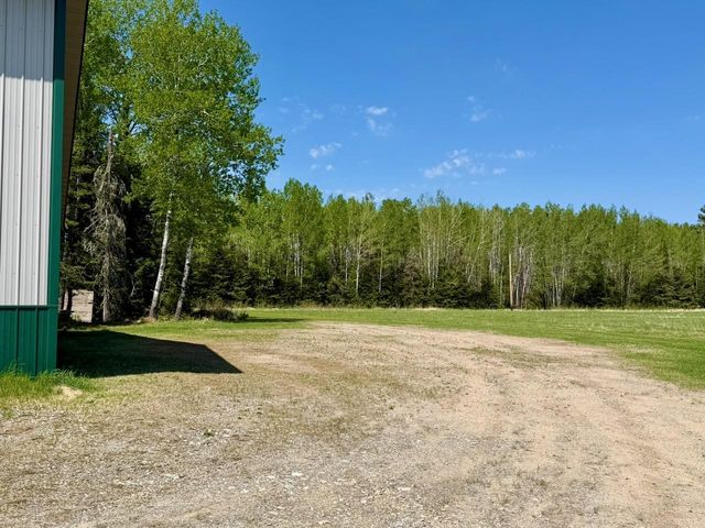 8912 Carpenter Road, Angora, MN 55703