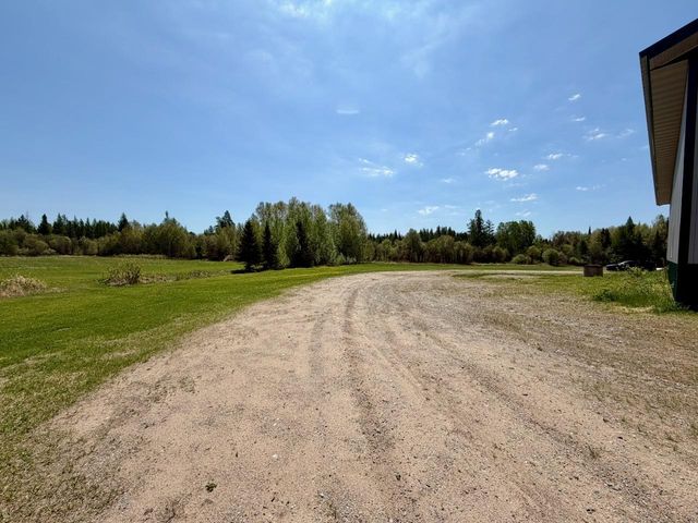 8912 Carpenter Road, Angora, MN 55703
