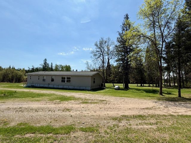 8912 Carpenter Road, Angora, MN 55703