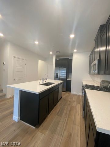 600 North Carriage Hill Drive 1002, Las Vegas, NV 89138