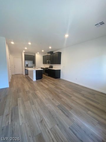 600 North Carriage Hill Drive 1002, Las Vegas, NV 89138