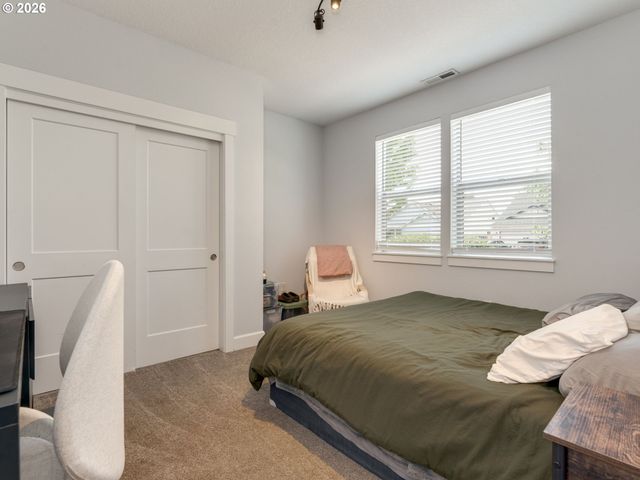 3584 Ne HEMBREE St, Mc Minnville, OR 97128