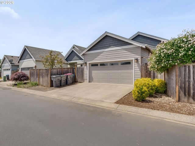 3584 Ne HEMBREE St, Mc Minnville, OR 97128