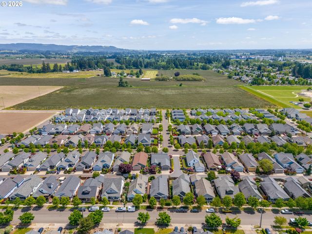 3584 Ne HEMBREE St, Mc Minnville, OR 97128