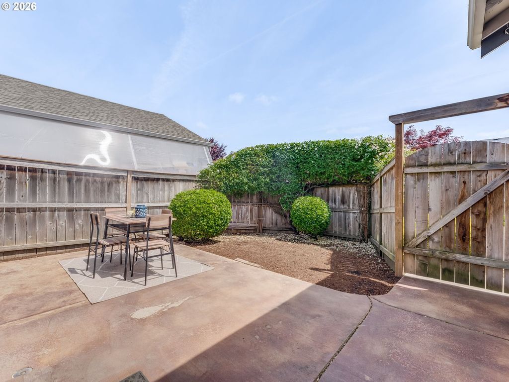 Image 30 of property listing at 3584 Ne HEMBREE St, Mc Minnville, OR 97128