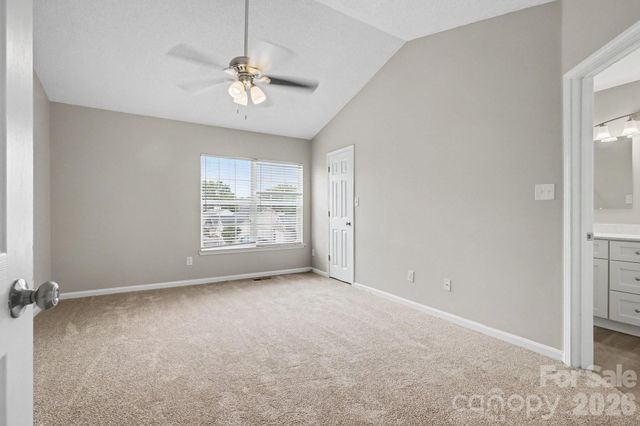 8401 Redstone View Drive, Charlotte, NC 28269