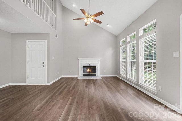 8401 Redstone View Drive, Charlotte, NC 28269