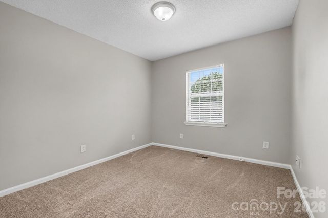 8401 Redstone View Drive, Charlotte, NC 28269