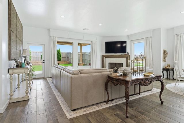 620 Timberbrook Drive, Norman, OK 73069