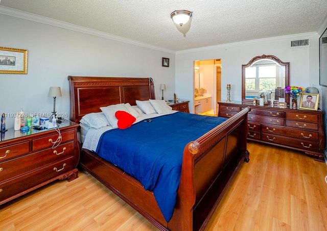 2601 N Nob Hill Road 402, Sunrise, FL 33322