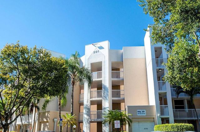 2601 N Nob Hill Road 402, Sunrise, FL 33322