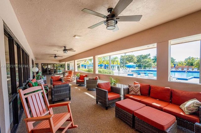 2601 N Nob Hill Road 402, Sunrise, FL 33322
