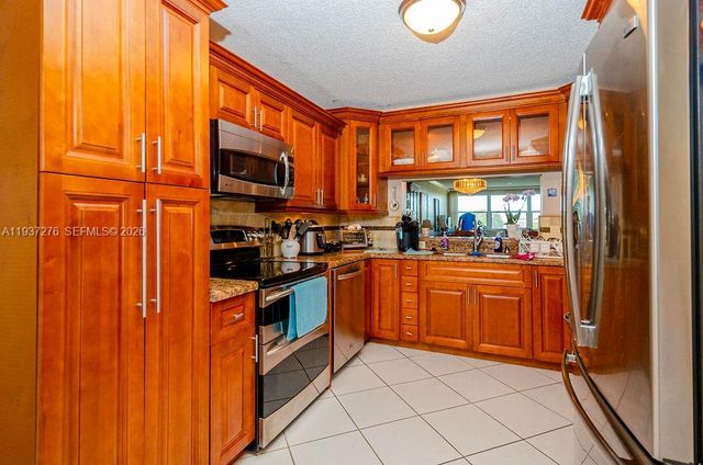 2601 N Nob Hill Road 402, Sunrise, FL 33322