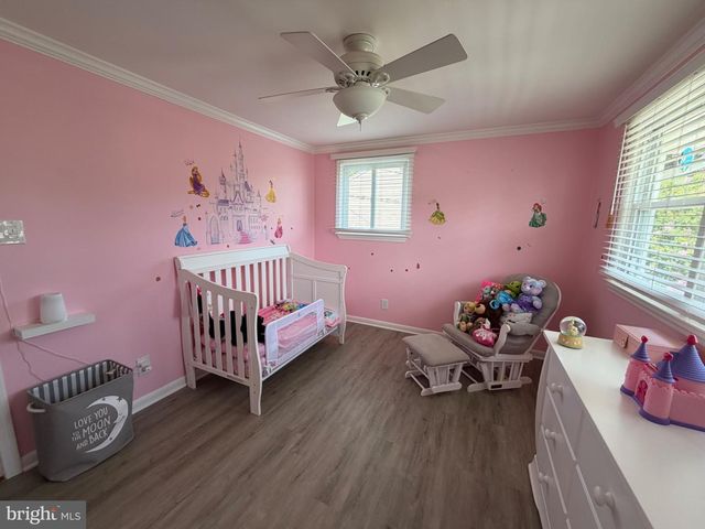 301 FAIRMOUNT AVE, Blackwood, NJ 08012