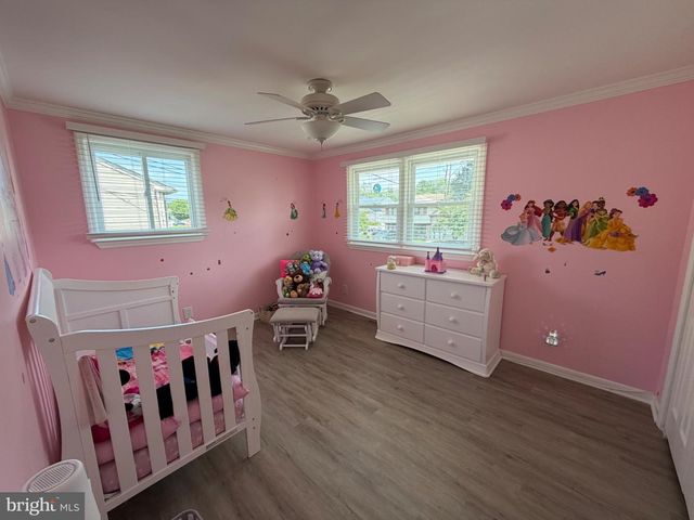 301 FAIRMOUNT AVE, Blackwood, NJ 08012