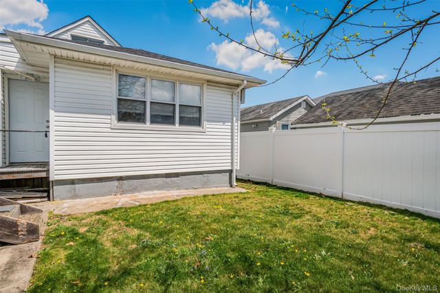1445 Rosser Avenue, Elmont, NY 11003