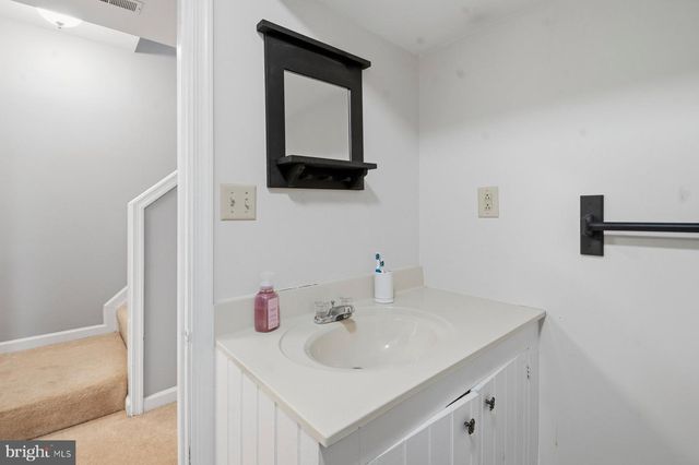 486 LAKES CT, Westminster, MD 21158