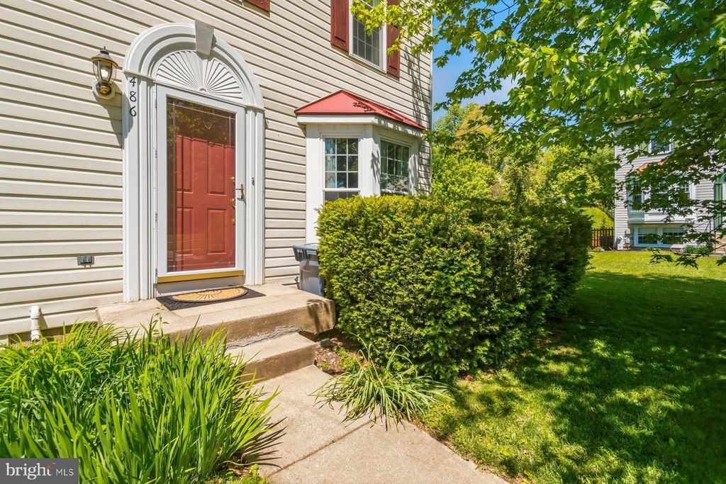 486 LAKES CT, Westminster, MD 21158
