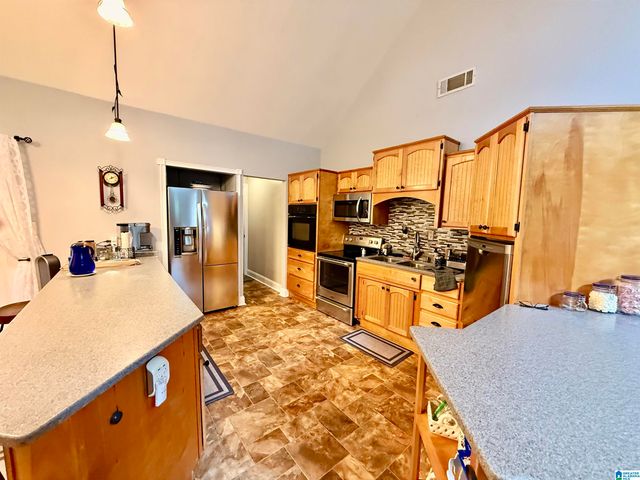 378 LOW GAP LANE, Odenville, AL 35120