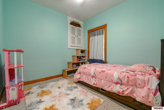 5419 cleveland Avenue, Lincoln, NE 68504