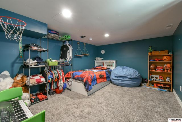 5419 cleveland Avenue, Lincoln, NE 68504