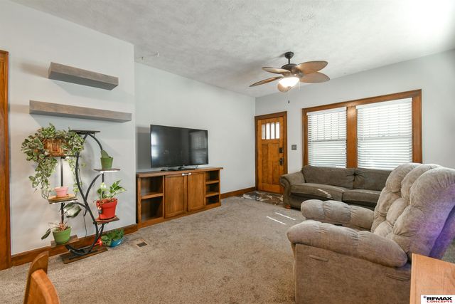 5419 cleveland Avenue, Lincoln, NE 68504