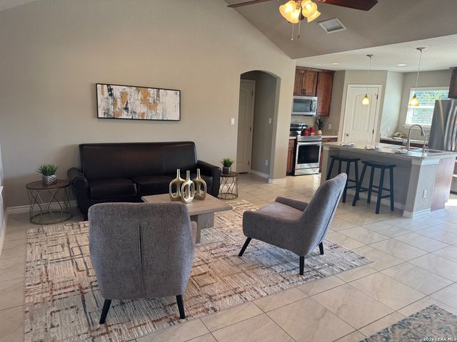 1302 Echo Meadow, Spring Branch, TX 78070