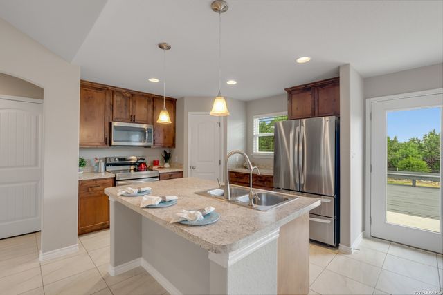 1302 Echo Meadow, Spring Branch, TX 78070