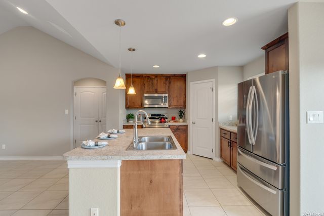 1302 Echo Meadow, Spring Branch, TX 78070