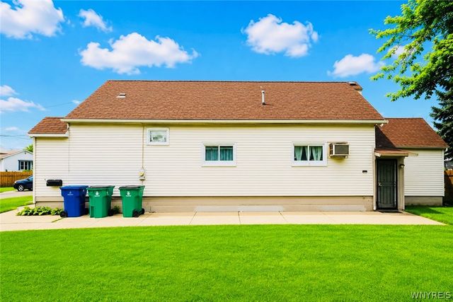 39 Koons Avenue, Buffalo, NY 14212