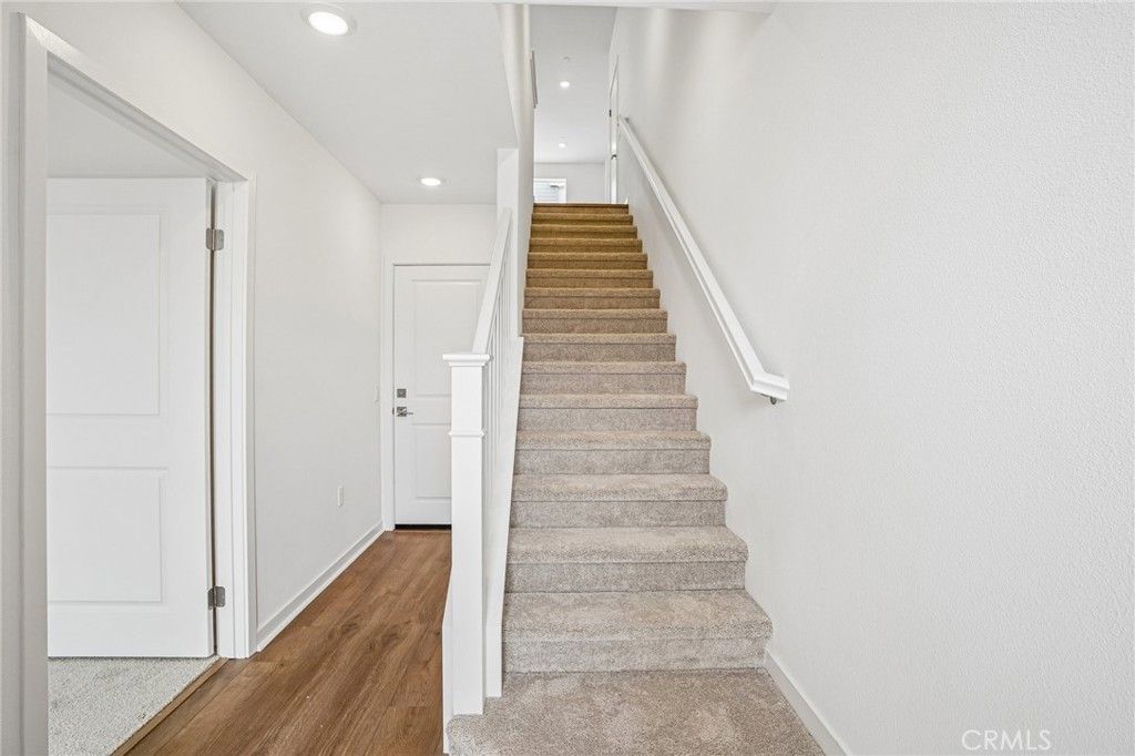 27386 Harrier Ct. 1, Valencia, CA 91381 — photo 4