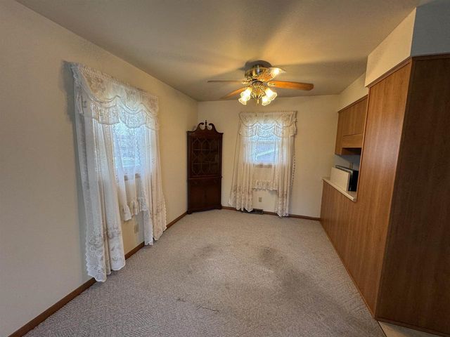 1717 S Chatham Street, Janesville, WI 53546