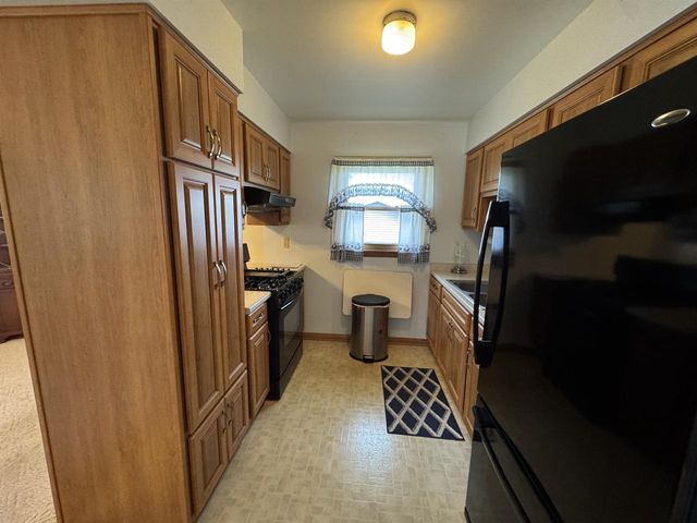 1717 S Chatham Street, Janesville, WI 53546
