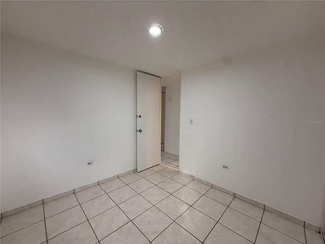 5870 AVE. JOSÉ M. TARTAK B1, Carolina, PR 00979
