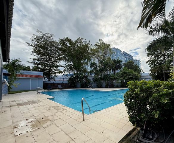 5870 AVE. JOSÉ M. TARTAK B1, Carolina, PR 00979