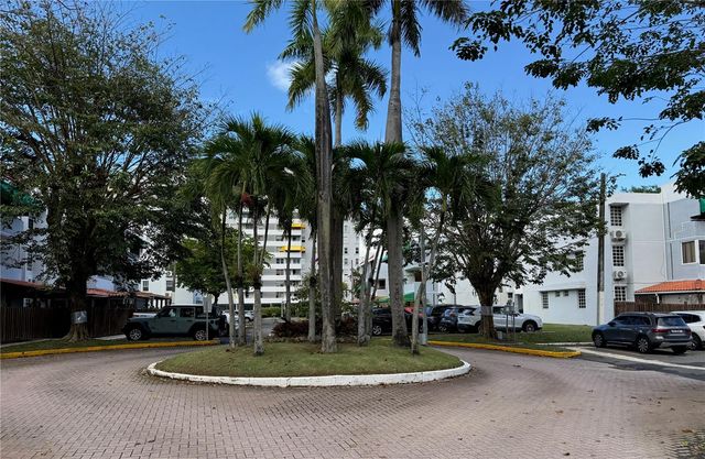 5870 AVE. JOSÉ M. TARTAK B1, Carolina, PR 00979