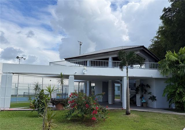 5870 AVE. JOSÉ M. TARTAK B1, Carolina, PR 00979