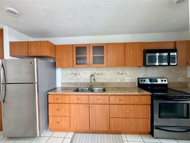 5870 AVE. JOSÉ M. TARTAK B1, Carolina, PR 00979