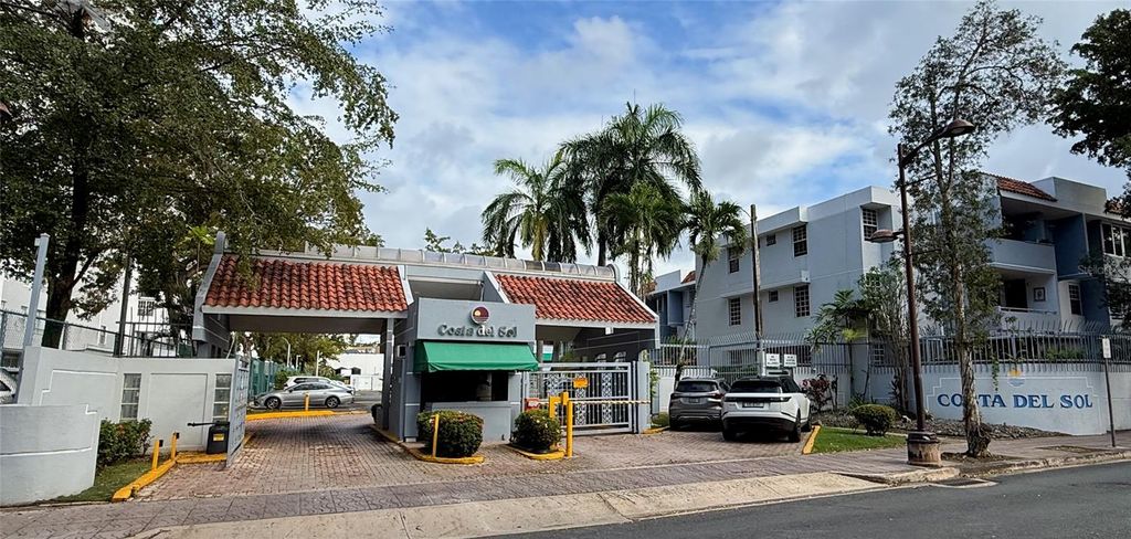 5870 AVE. JOSÉ M. TARTAK B1, Carolina, PR 00979