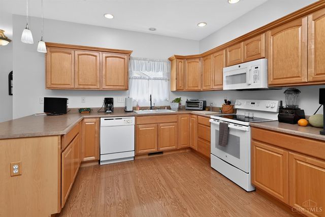 322 Lauryn Meadows Court, Fairfield, OH 45014