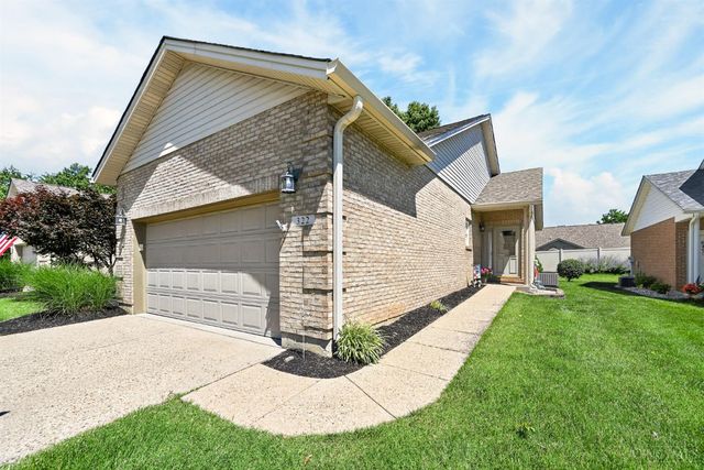 322 Lauryn Meadows Court, Fairfield, OH 45014