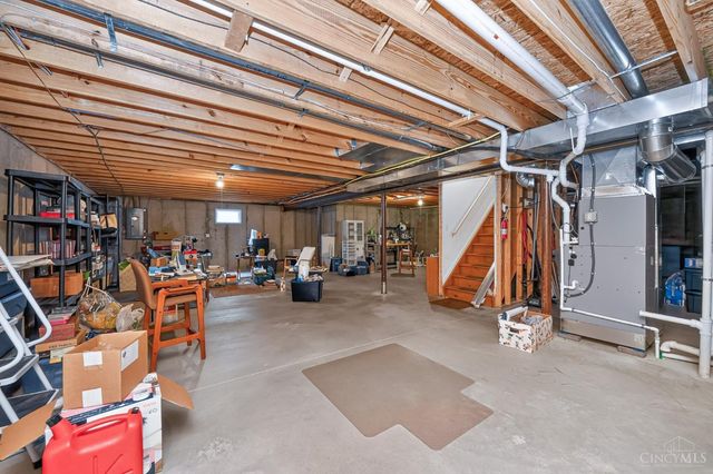 322 Lauryn Meadows Court, Fairfield, OH 45014